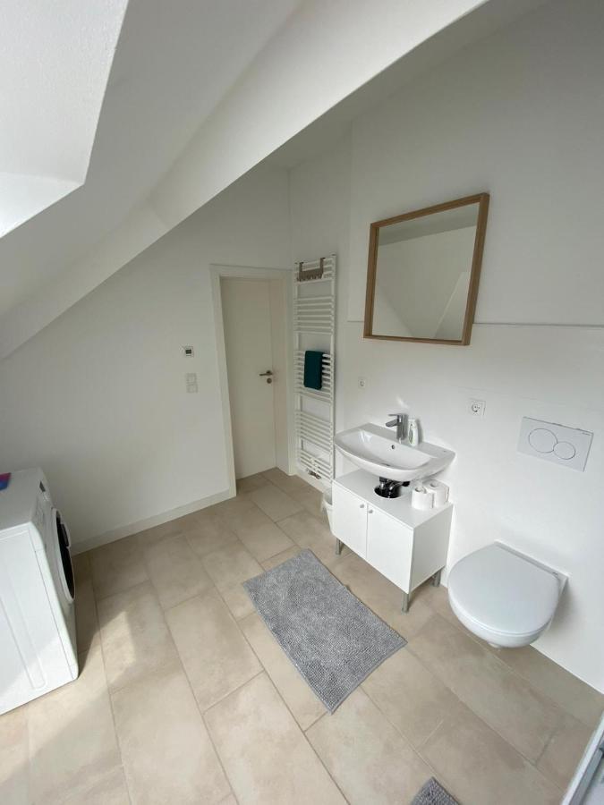 Helle 2 Zi. Wohnung Naehe Flughafen Muenchen Haimhausen  Dış mekan fotoğraf